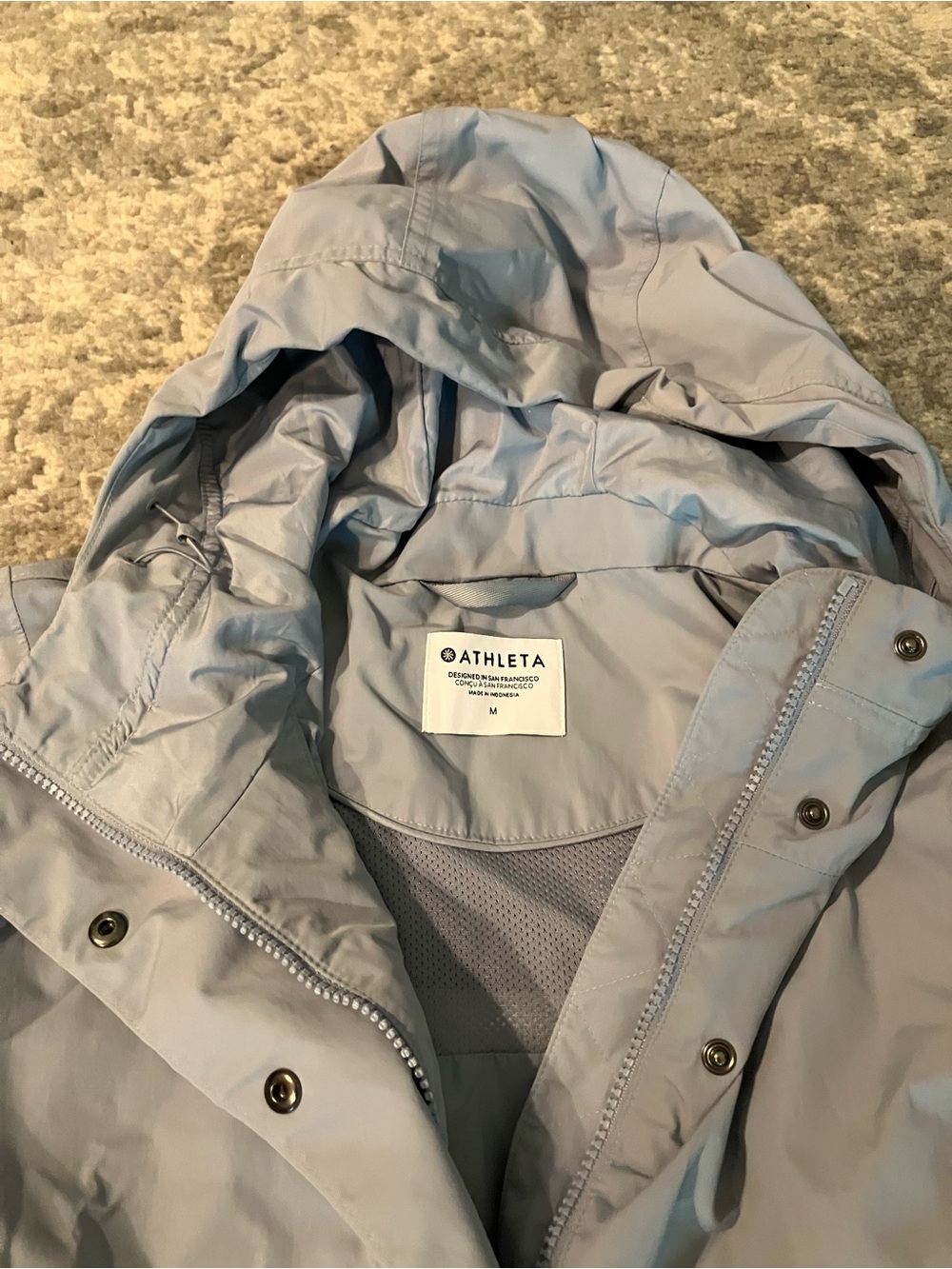 Athleta Light Blue Hooded Rain Jacket / Parka – Size Medium EUC - Picture 3 of 6